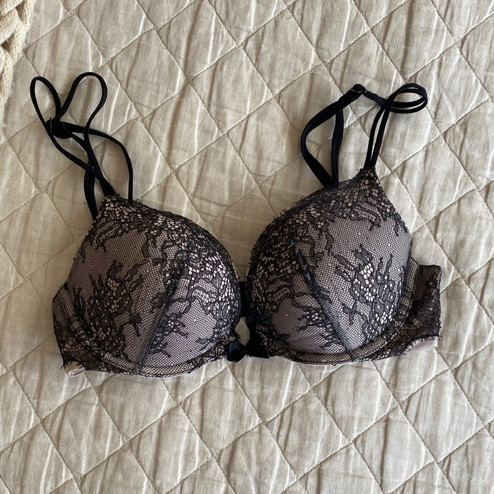 Victoria's Secret Black Lace Bra